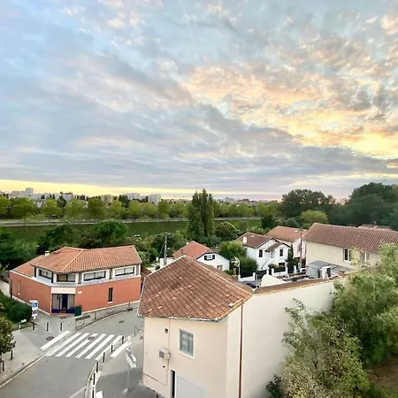 Le Garonne - 2 Chambres & Parking *